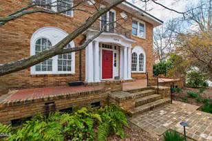 1313 College Pl, Raleigh, NC 27605 - Photo 7