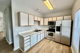 2604 Sterling Park Dr, Raleigh, NC 27603 - Photo 3