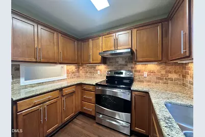 5620 Bridgetowne Way, Raleigh, NC 27609 - Photo 3