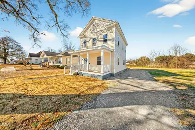 309 N Wilson Avenue, Dunn, NC 28334 - Photo 3
