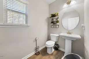 116 Lexington Dr, Sanford, NC 27332 - Photo 21