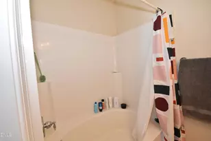 104 Sunset Cir, Greensboro, NC 27408 - Photo 19