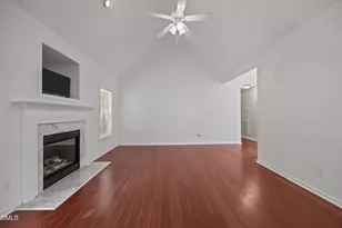 102 Ashton Ct, Clayton, NC 27527 - Photo 11