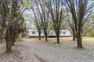 9089 Grassy Creek Rd, Bullock, NC 27507 - Photo 17