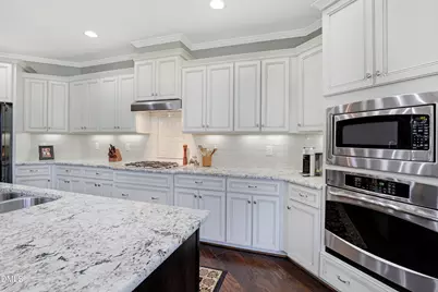 109 Jumping Creek Court, Holly Springs, NC 27540 - Photo 15