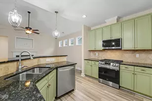 112 Denby Cir, Clayton, NC 27527 - Photo 9