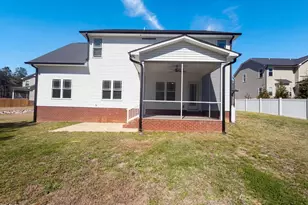 333 Oakhaven Dr, Holly Springs, NC 27540 - Photo 5