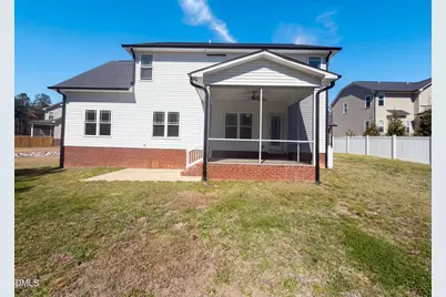 333 Oakhaven Drive, Holly Springs, NC 27540 - Photo 5