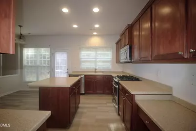 350 Euphoria Circle, Cary, NC 27519 - Photo 5