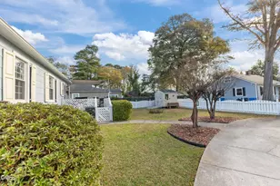 300 N Churchill Dr, Fayetteville, NC 28303 - Photo 31