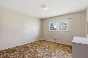 216 Crescent Dr, Clayton, NC 27520 - Photo 33