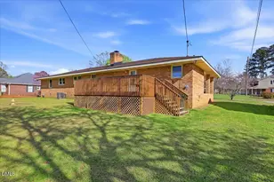 216 Crescent Dr, Clayton, NC 27520 - Photo 5