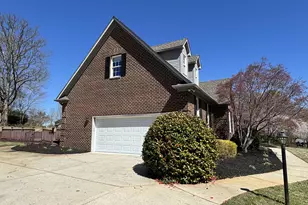 1250 Pebble Dr, Graham, NC 27253 - Photo 5