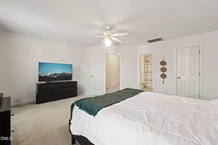 33 Signet Dr, Durham, NC 27704 - Photo 15