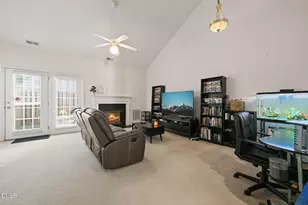 33 Signet Dr, Durham, NC 27704 - Photo 3