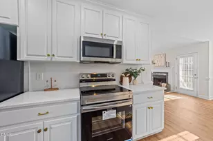 172 Pedernales Dr, Smithfield, NC 27577 - Photo 7