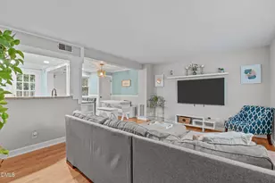 1037 Nichols Dr, Raleigh, NC 27605 - Photo 3