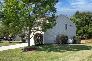 804 Blue Thorn Dr, Apex, NC 27539 - Photo 39