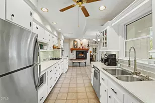 515 Brookwood Dr, Durham, NC 27707 - Photo 5