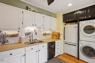 408 E Martin Street, Raleigh, NC 27601 - Photo 7