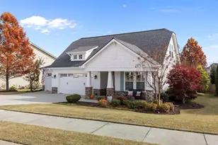 734 Kerr Lake Dr, Fuquay-Varina, NC 27526 - Photo 3