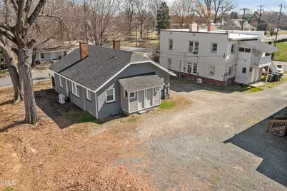 204 W Holt Street, Burlington, NC 27217 - Photo 17
