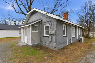 204 W Holt Street, Burlington, NC 27217 - Photo 19