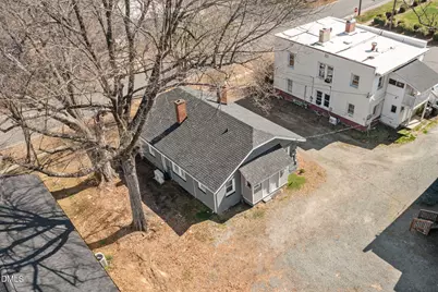 204 W Holt Street, Burlington, NC 27217 - Photo 3