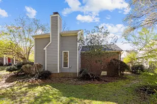 139 Clancy Cir, Cary, NC 27511 - Photo 37