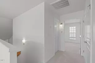 828 Gillinder Pl, Cary, NC 27519 - Photo 33