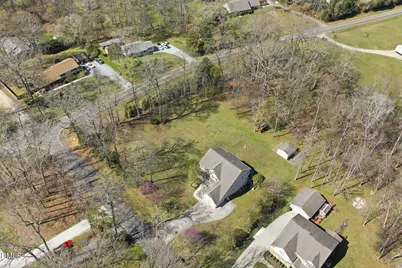 104 Woodlawn Drive, Hillsborough, NC 27278 - Photo 43