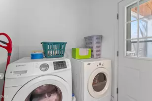 70 Harrison St, Zebulon, NC 27597 - Photo 19