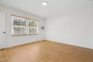 2608 Adcox Pl, Raleigh, NC 27610 - Photo 17