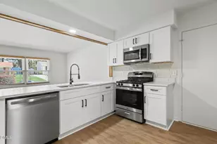 2608 Adcox Pl, Raleigh, NC 27610 - Photo 5