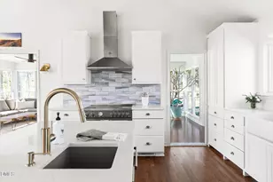 353 Tenney Cir, Chapel Hill, NC 27514 - Photo 7