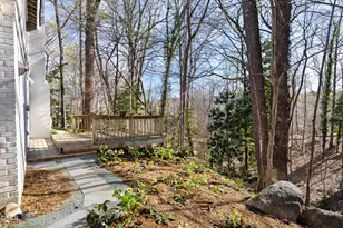 353 Tenney Cir, Chapel Hill, NC 27514 - Photo 45