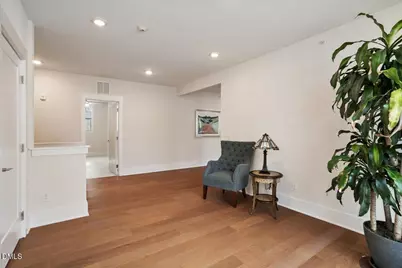 10530 Sablewood Drive #215, Raleigh, NC 27617 - Photo 7