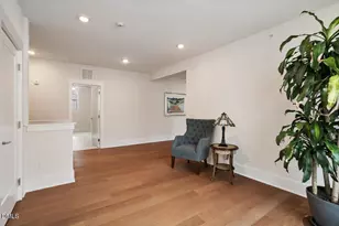 10530 Sablewood Dr, Raleigh, NC 27617 - Photo 7