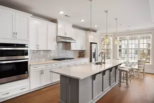 10530 Sablewood Dr, Raleigh, NC 27617 - Photo 11