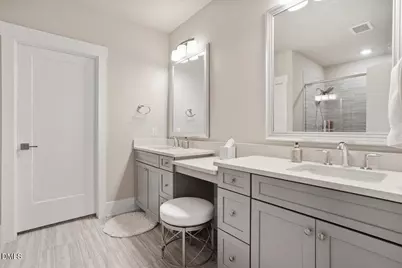 10530 Sablewood Drive #215, Raleigh, NC 27617 - Photo 29