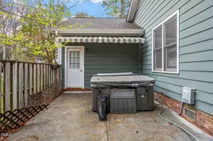 1512 Laureldale Dr, Raleigh, NC 27609 - Photo 7