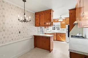 414 E Fremont St, Kenly, NC 27542 - Photo 7