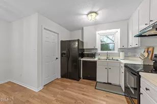 717 Slippery Bank Ct, Benson, NC 27504 - Photo 11