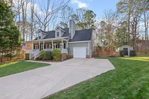 105 Hollowed Ct, Holly Springs, NC 27540 - Photo 3