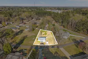 409 Brown Cir, Rolesville, NC 27571 - Photo 5