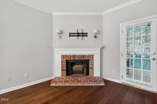 926 Albany Ct, Raleigh, NC 27615 - Photo 3