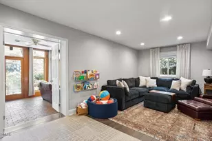 317 W Drewry Ln, Raleigh, NC 27609 - Photo 27