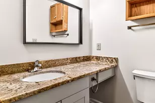814 New Kent Pl, Cary, NC 27511 - Photo 21