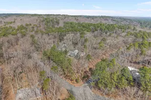 600 Lakeshore Ln, Chapel Hill, NC 27514 - Photo 19