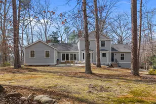 600 Lakeshore Ln, Chapel Hill, NC 27514 - Photo 13